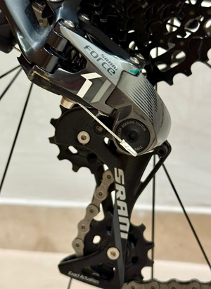 Planet X Holdsworth Mystique Carbon 2022