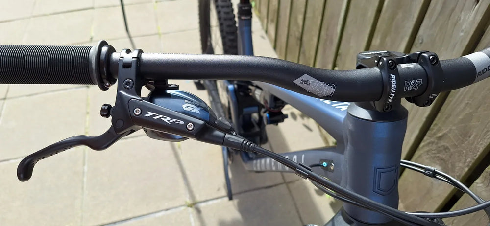 Commencal META SX V5 RACE 2023