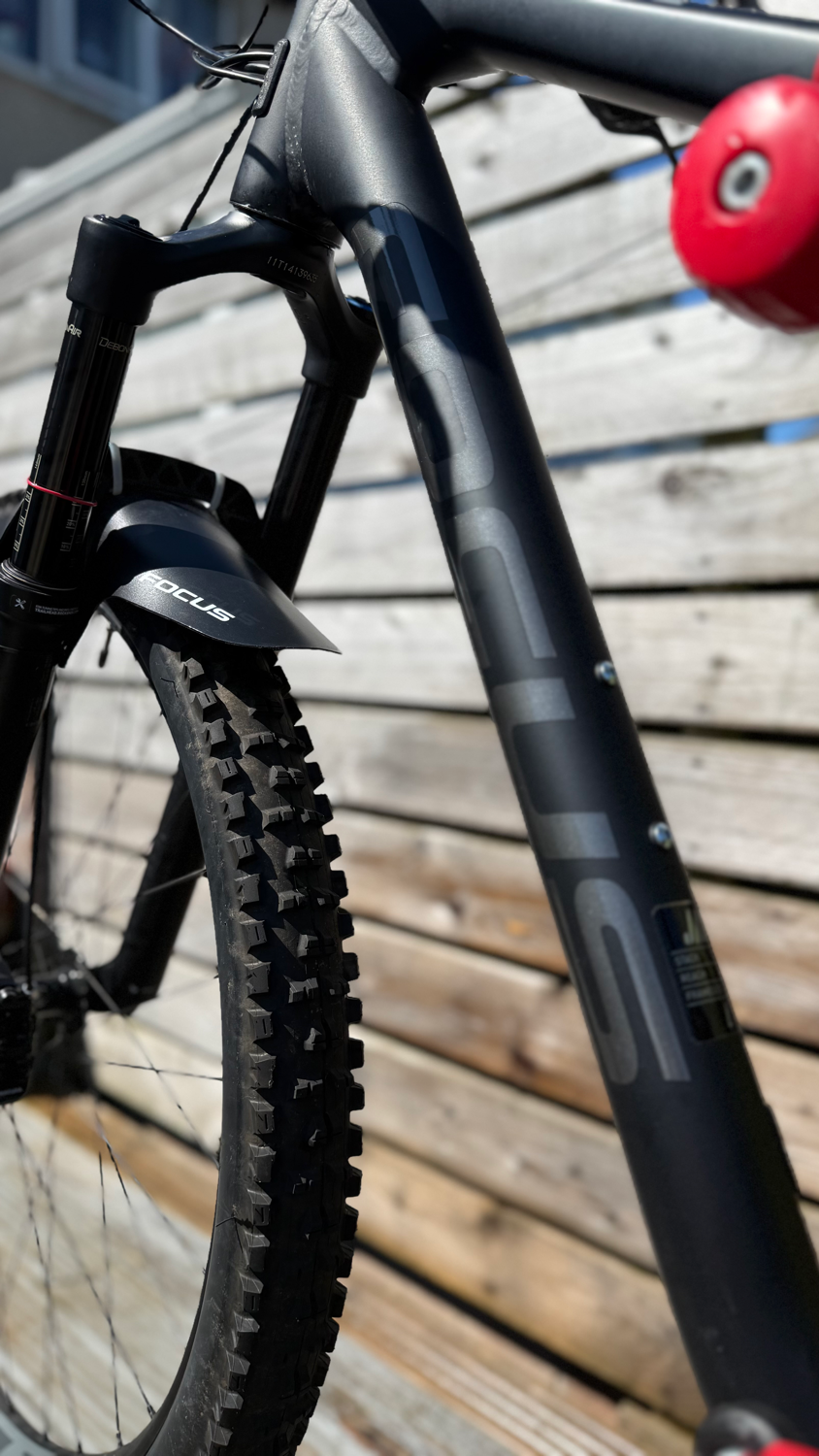 Focus JAM 6.7 NINE 2021