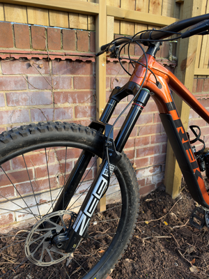 Trek Slash 8 Gen 5 2023