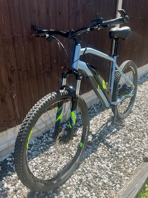 Rockrider EST 100 2021