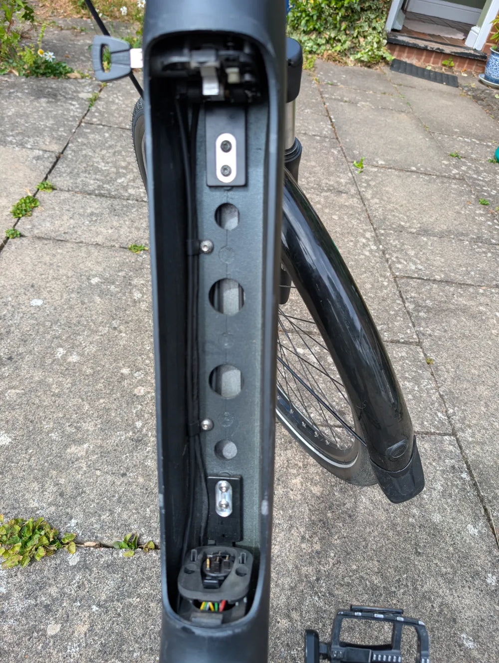 Raleigh Motus Grand Tour Low Step Bosch 2022