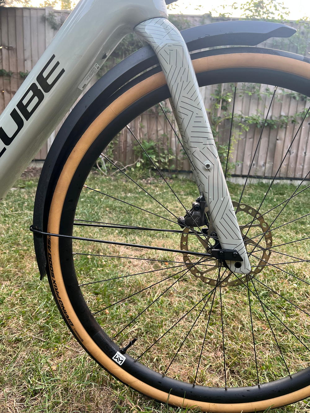 Cube Nuroad Hybrid C:62 Race 400Wh 2026
