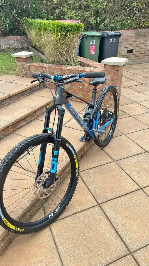 Mondraker Foxy Carbon RR 2022
