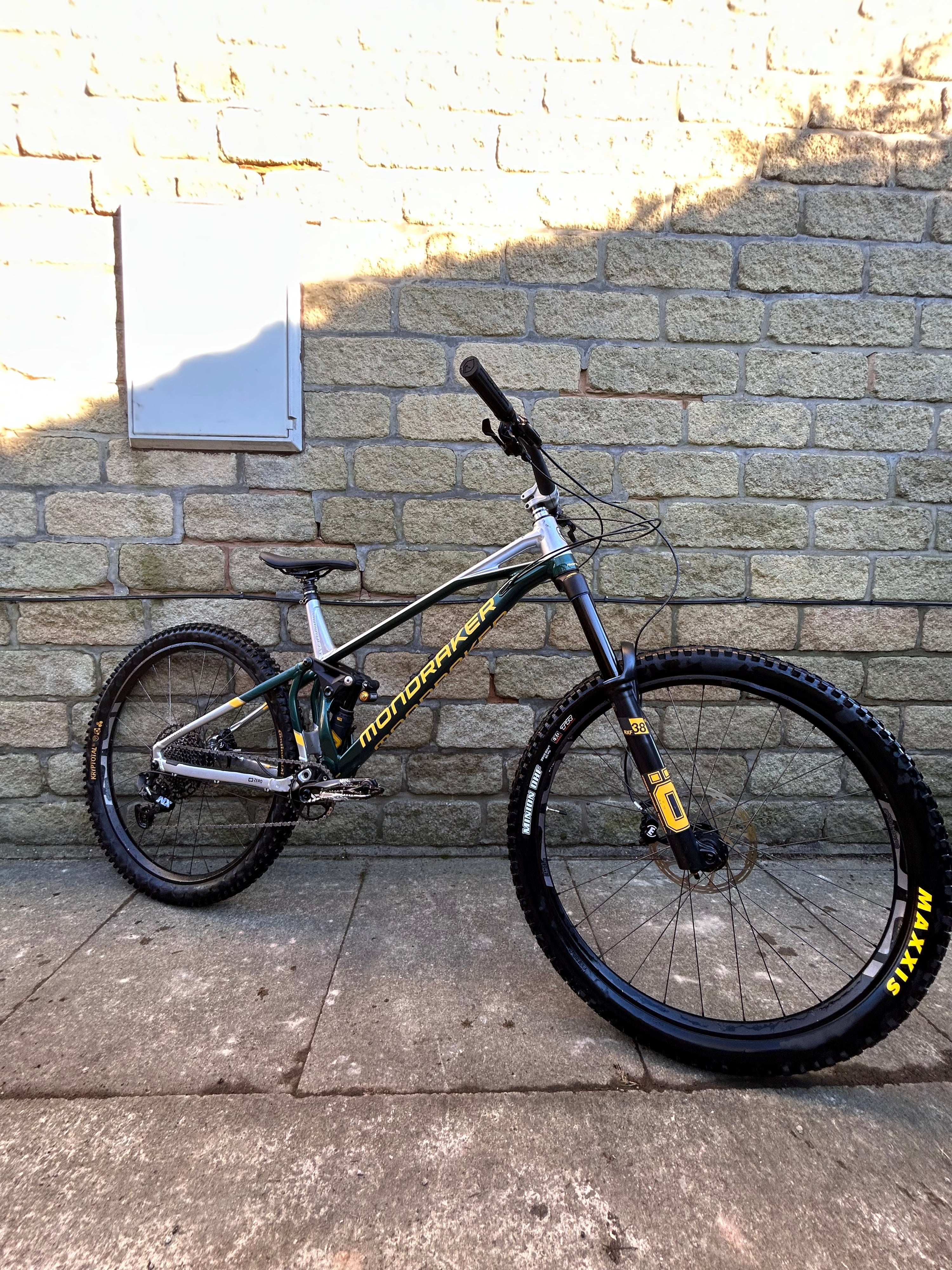 Mondraker SUPERFOXY R 2023