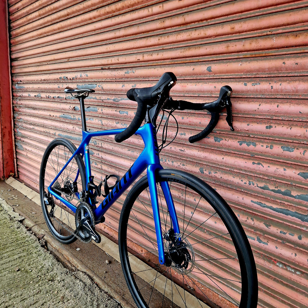Giant TCR Advanced Pro 2 | Carbon Disc Road Bike | Ultegra | M/L 56cm