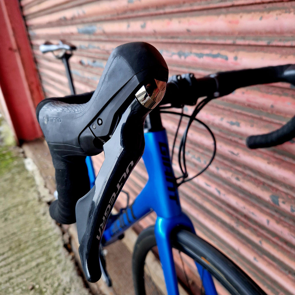 Giant TCR Advanced Pro 2 | Carbon Disc Road Bike | Ultegra | M/L 56cm