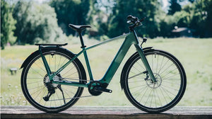 Cube Kathmandu Hybrid C:62 SLT 400X 2026 Electric Hybrid Bike - Seafoam/Chrome
