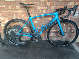 Giant TCR Advanced 1 Disc 2020